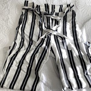 H&M Wide Legged Pant